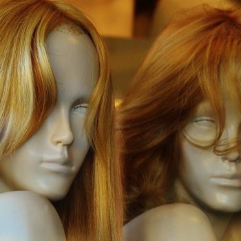 Les perruques : accessoire de mode incontournable